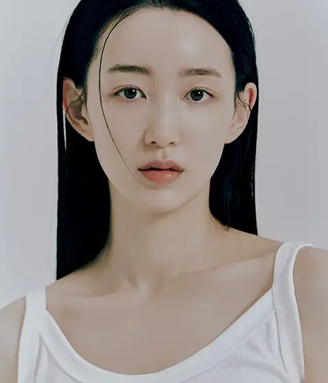 Shin Yeon Suh