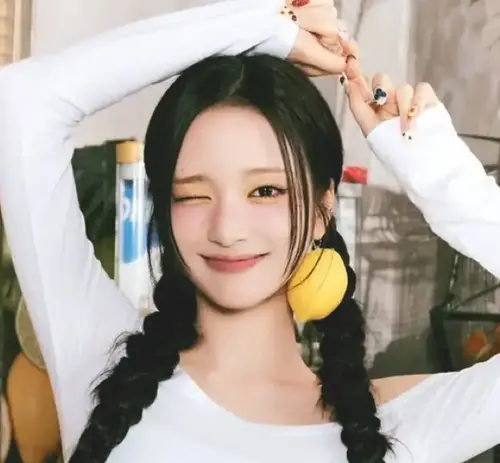 E.Ji