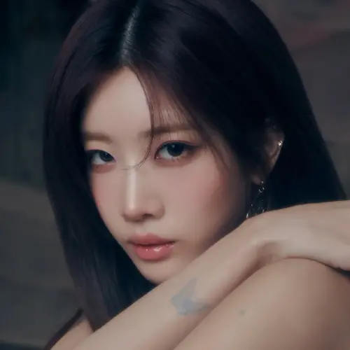 Kim Lip