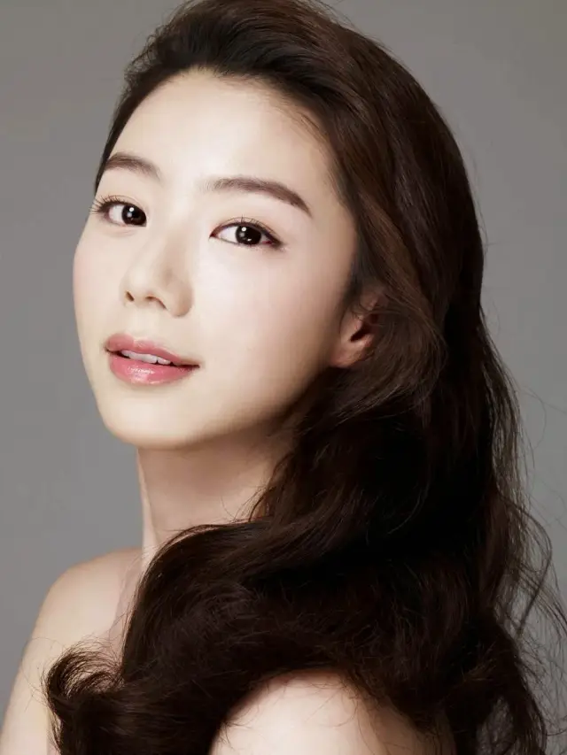 Park Soo Jin
